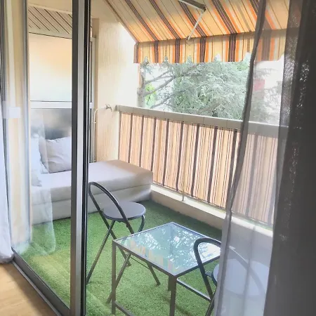Appartement Apartment, 700m And Parking Antibes