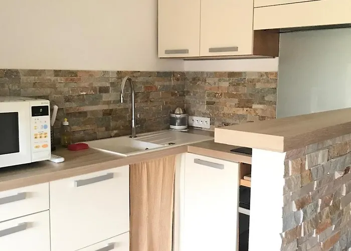 Appartement Apartment, 700m And Parking *